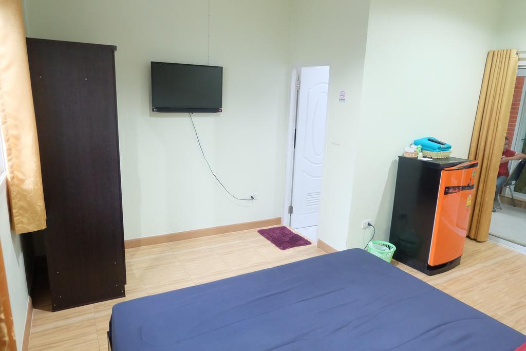 Nittaya Residence Паккрет Екстер'єр фото